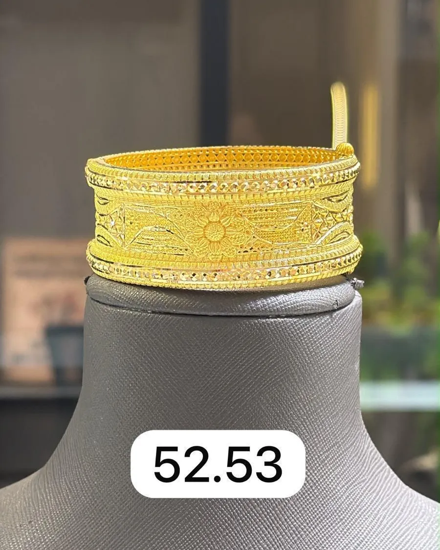 Bileklik — 14 ayar altın, 52,53 g