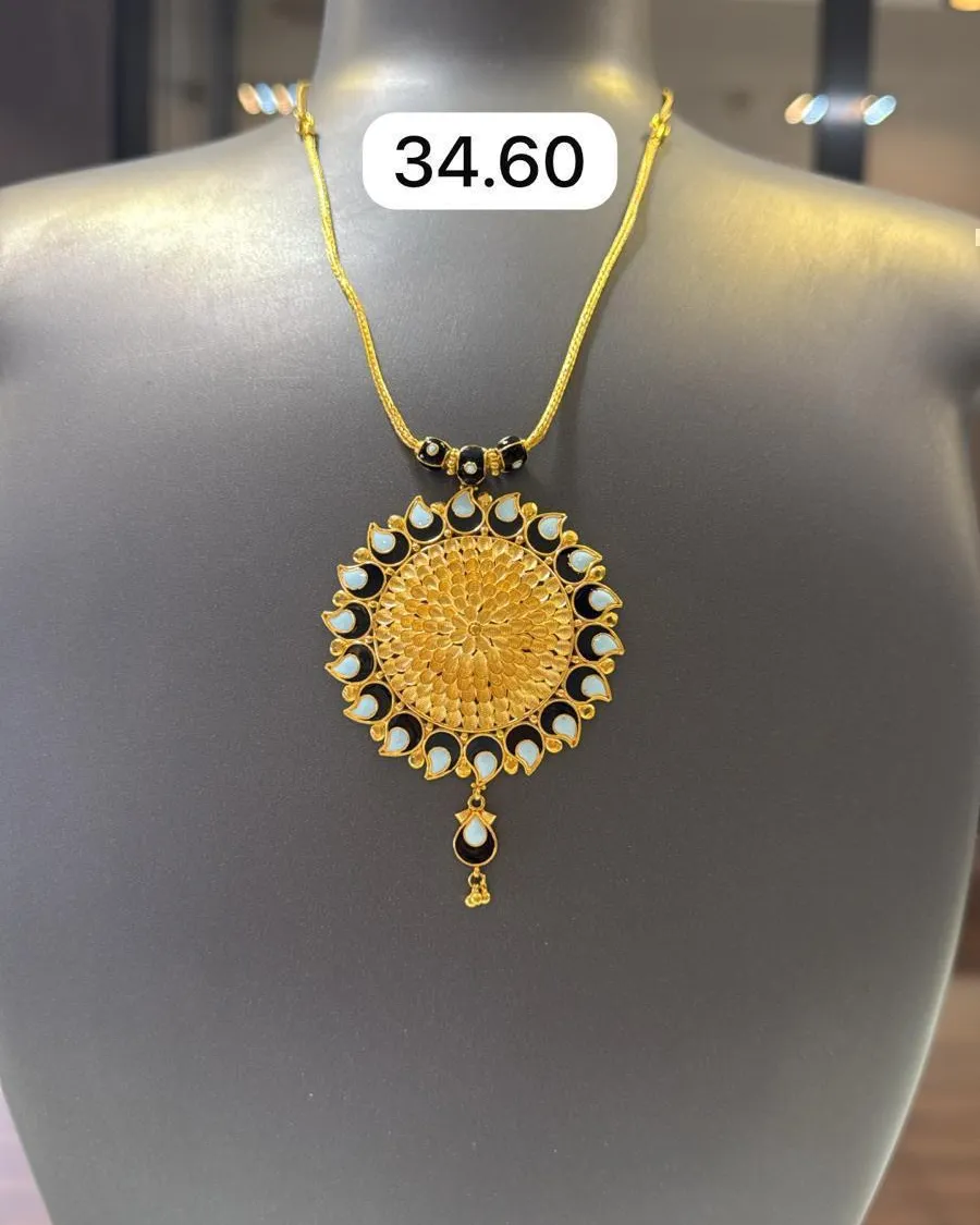 Kolye — 14 ayar altın, 34,6 g