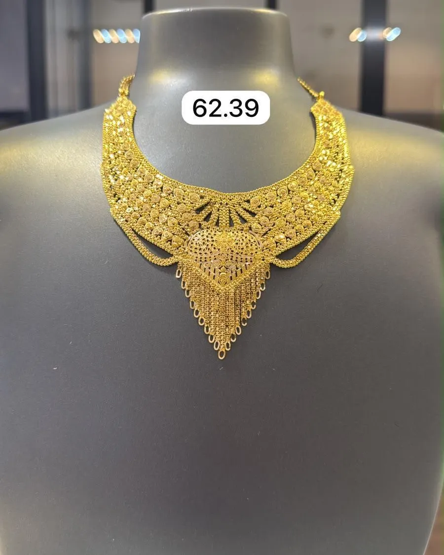 Kolye — 14 ayar altın, 62,39 g